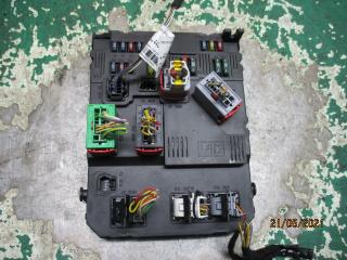 блок комфорта Peugeot 206 1 поколение 2001, 1.1 л., i, бензин, МКПП, хетчбэк 5 дв., 9650584680, S118085220B