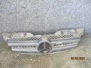 решетка радиатора Mercedes-Benz Sprinter 2 поколение (W906) 2007, A9068800385