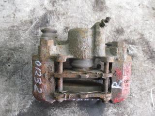 суппорт задний правый Toyota Yaris 1 поколение XP10 [рестайлинг] 2004, 1.0 л., i, бензин, МКПП, хетчбэк 5 дв.