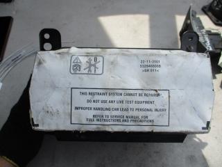 подушка безопасности коленная Mini Cooper 1 поколение 2001, 1.6 л., бензин, МКПП, хетчбэк 5 дв., 5319169