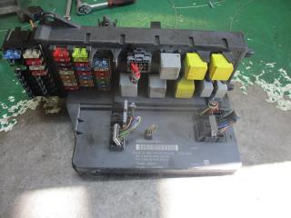 блок предохранителей Volkswagen Crafter 1 поколение 2006, 2.5 л., дизель, МКПП, микроавтобус, A9065452501