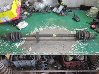 полуось передняя правая (приводной вал, ШРУС) Hyundai Santa Fe 1 поколение (SM) [рестайлинг] 2004, 2.4 л., бензин, МКПП