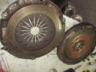 маховик Ford Focus 1 поколение 2000, 1.8 л., дизель, МКПП, универсал