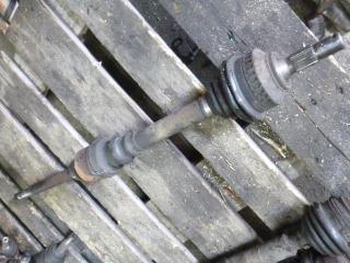 полуось передняя правая (приводной вал, ШРУС) Citroen Xsara Picasso 1 поколение 2000, 1.8 л., бензин, МКПП, минивэн