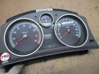 щиток приборов (приборная панель) Opel Zafira 2 поколение (B) 2005, 1.8 л., бензин, робот, минивэн, 13230575