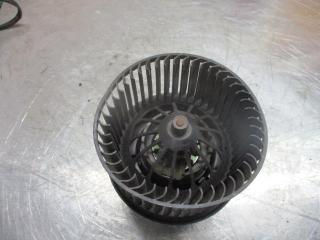 моторчик печки Ford Focus 1 поколение [рестайлинг] 2005, 1.6 л., бензин, МКПП, универсал, 3M5H18456EC