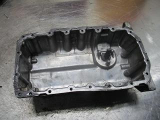 масляный поддон Volkswagen Golf 4 поколение 2005, 1.9 л., дизель, 03G103603