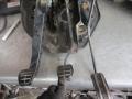 узел педальный (блок педалей) Volkswagen Transporter T4 1992, 2.4 л., дизель, МКПП, микроавтобус - фото №2