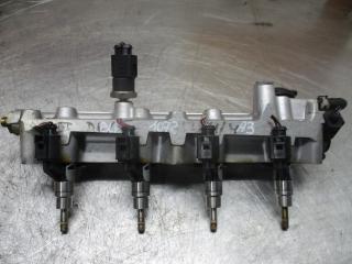 форсунка Audi A3 8P 2004, 1.6 л., бензин, МКПП, хетчбэк 5 дв., 03C133036D, 03C133204AB