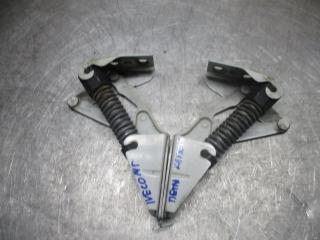 петля капота IVECO Daily 5 поколение 2014, 2.3 л., дизель, микроавтобус, 56087045, 56087046