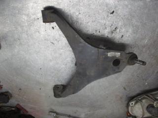 рычаг передний правый IVECO Daily 6 поколение 2018, 2.3 л., дизель, микроавтобус, 5801564315