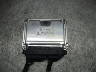 блок управления двигателем Volkswagen Caddy 3 поколение 2008, 2.0 л., бензин, МКПП, минивэн, 06G906022B, 0261201575