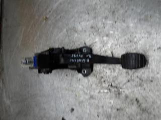 педаль сцепления Dacia Sandero 2 поколение 2016, 1.2 л., бензин, МКПП, хетчбэк 5 дв., 8201298901