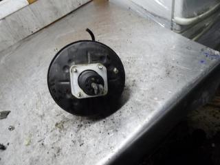 вакуумный усилитель тормозов Dacia Sandero 2 поколение 2016, 1.2 л., бензин, МКПП, хетчбэк 5 дв., 472103298R