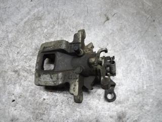 суппорт задний левый Mitsubishi ASX 1 поколение [рестайлинг] 2015