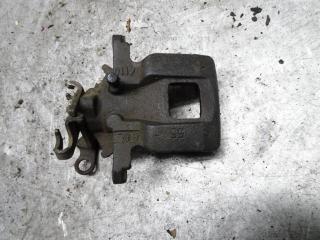 суппорт задний правый Mitsubishi ASX 1 поколение [рестайлинг] 2015