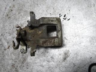 суппорт задний правый Mitsubishi ASX 1 поколение [рестайлинг] 2015