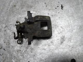 суппорт задний правый Mitsubishi ASX 1 поколение [рестайлинг] 2015