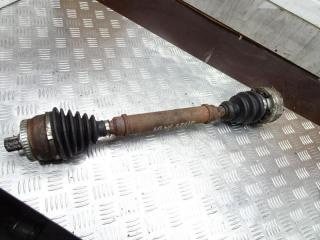 полуось передняя правая (приводной вал, ШРУС) Audi A4 B5 1998, 1.6 л., бензин, МКПП, седан