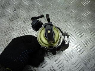 распределитель зажигания (трамблёр) Skoda Octavia 1 поколение (A4) 1998, 1.6 л., бензин, МКПП, хетчбэк 5 дв., 030905025AE