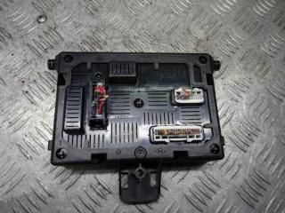 блок комфорта Renault Clio 2 поколение [2-й рестайлинг] 2005, 1.2 л., бензин, МКПП, хетчбэк 5 дв., 8201054119