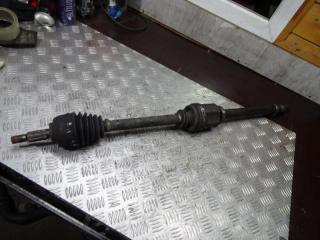 полуось передняя правая (приводной вал, ШРУС) Renault Megane 2 поколение 2005, дизель, МКПП, универсал