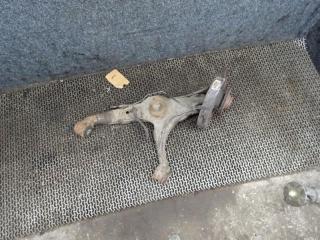 рычаг задний левый Volkswagen Transporter T5 2008, 1.9 л., дизель, МКПП, микроавтобус, 7H0501413D