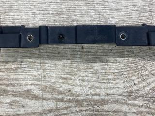 кронштейн (крепление) Chevrolet Camaro 6 поколение 2018, 2.0 л., бензин, 12644708