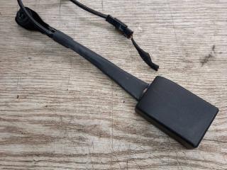 замок ремня безопасности Chevrolet Equinox 3 поколение 2018, 1.5 л., бензин, 84321607