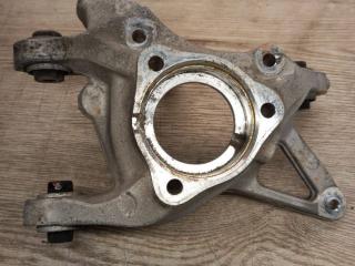 кулак задний левый Chevrolet Equinox 3 поколение 2018, 1.5 л., бензин, 84034300