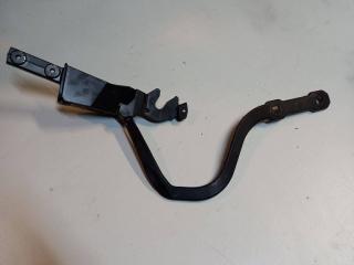 Кронштейн полки багажника BMW 3 серия E90/E91/E92/E93 [рестайлинг] 2008, кабриолет, 1037409