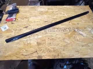 молдинг стекла Kia Sorento 2 поколение 2012, 2.4 л., бензин, МКПП, передний привод, 822102P000