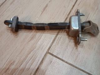 ограничитель открывания двери Subaru Forester 3 поколение (SH) [рестайлинг] 2013, 2.5 л., бензин, АКПП, внедорожник 5 дв., 62124FG003