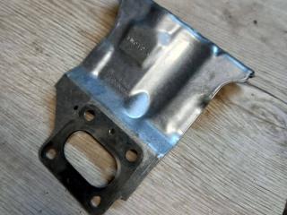 тепловой экран моторного отсека Chevrolet Malibu 9 поколение 2018, 1.5 л., бензин, АКПП, 12673929