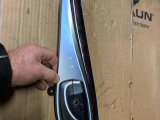 молдинг двери задней левой Infiniti M Y51 2013, 3.7 л., VQ37VHR, бензин, АКПП, (qaa) white 3p, седан, задний привод, 82921-1MA0A