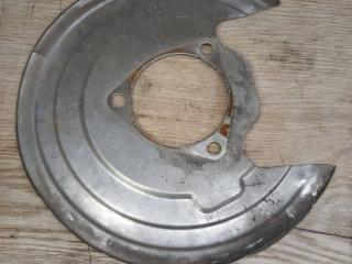 защитный кожух тормозного механизма Chevrolet Malibu 9 поколение 2018, 1.5 л., бензин, АКПП, 23456522