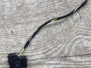 кнопка открытия багажника Alfa Romeo 2018, 2.0 л., бензин, АКПП, полный привод, 156114345