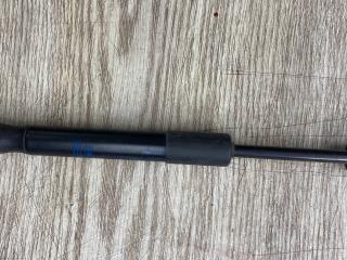 амортизатор крышки багажника (3-5 двери) Chevrolet Camaro 6 поколение 2018, 2.0 л., бензин, 84110662