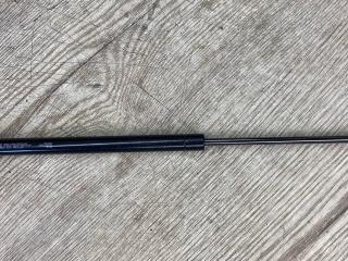 амортизатор крышки багажника (3-5 двери) Mitsubishi Outlander 2 поколение 2008, 3.0 л., 6B31, бензин, 5802A007