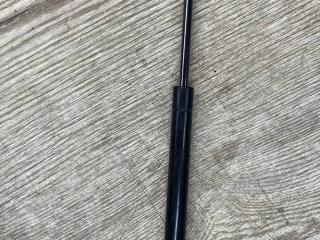 амортизатор крышки багажника (3-5 двери) Mitsubishi Outlander 2 поколение 2008, 3.0 л., бензин, 901792