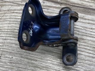 петля двери Subaru Forester 3 поколение (SH) 2010, 2.5 л., бензин, 61220FA000