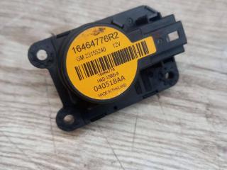 моторчик заслонки печки Chevrolet Equinox 3 поколение 2018, 1.5 л., бензин, АКПП, 23155240