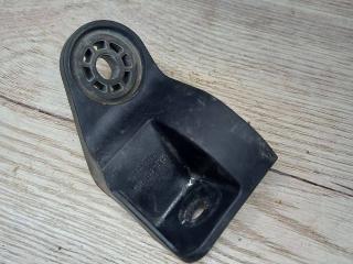 кронштейн радиатора Chevrolet Equinox 3 поколение 2018, 1.5 л., бензин, внедорожник 5 дв., 84164531