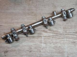 топливная рампа Chevrolet Camaro 6 поколение 2018, 2.0 л., бензин, 12671567