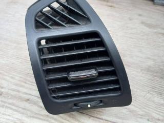 дефлектор обдува салона Kia Sorento 2 поколение 2012, 2.4 л., бензин, МКПП, передний привод, 974901U000VA