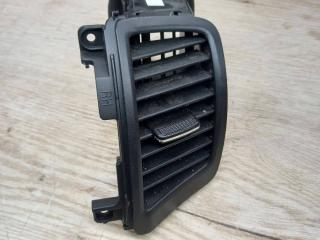 дефлектор обдува салона Kia Sorento 2 поколение 2012, 2.4 л., бензин, МКПП, передний привод, 974201U000VA