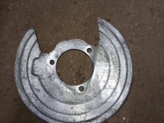 защитный кожух тормозного механизма Chevrolet Malibu 9 поколение 2018, 23456522