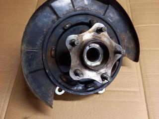 кулак задний левый Infiniti Q50 1 поколение 2014, 3.7 л., VQ37VHR, бензин, АКПП, (qaa) white 3p, седан, полный привод, 430194GA0A