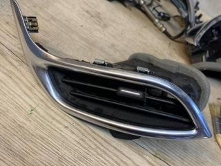 дефлектор обдува салона Chevrolet Equinox 3 поколение 2018, 1.5 л., бензин, внедорожник 5 дв., 84211437