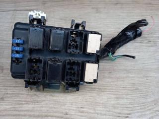 блок предохранителей Subaru Forester 3 поколение (SH) 2010, 2.5 л., бензин, 86111AG001